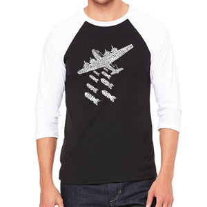 DROP BEATS NOT BOMBS - Men's Raglan Baseball Word Art T-Shirt